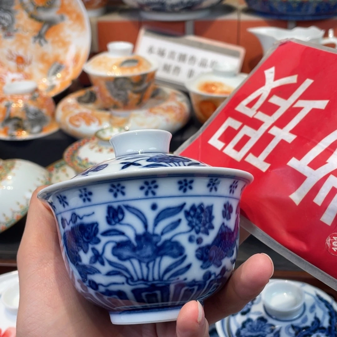 我是一只小小鸟。我也