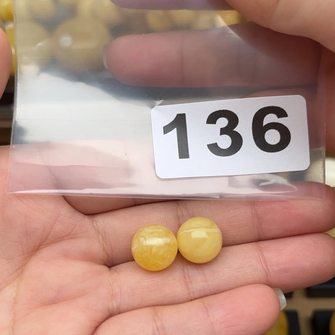 蜜蜡裸石未镶嵌p****t蜜蜡11+