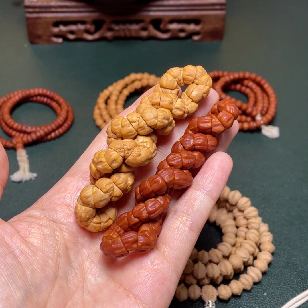 柏香籽/百香籽吊坠大肠手圈