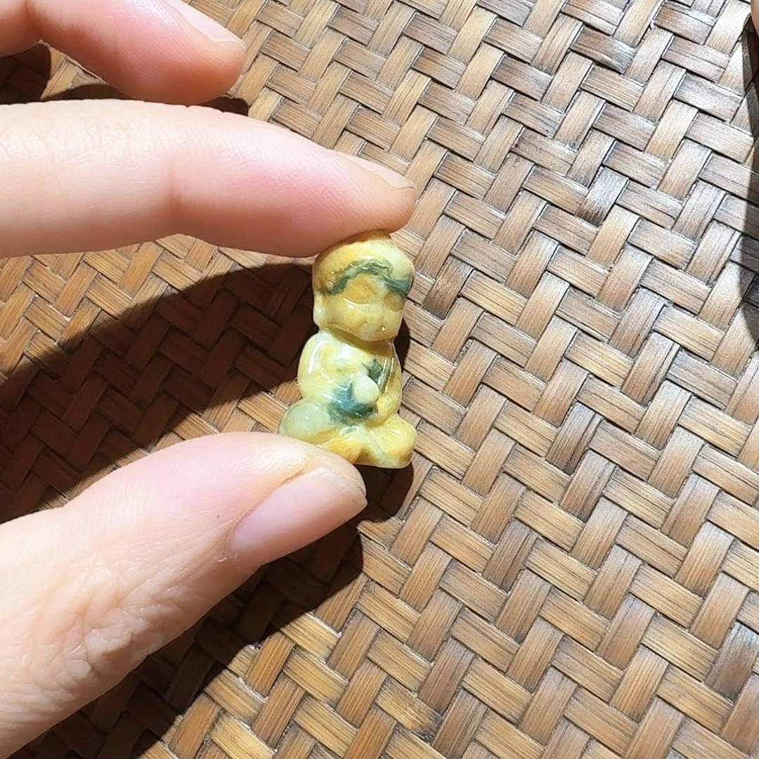 颈饰未镶嵌翡翠小*个性十足