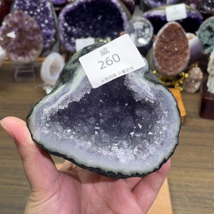 未镶嵌珠宝半成品水晶