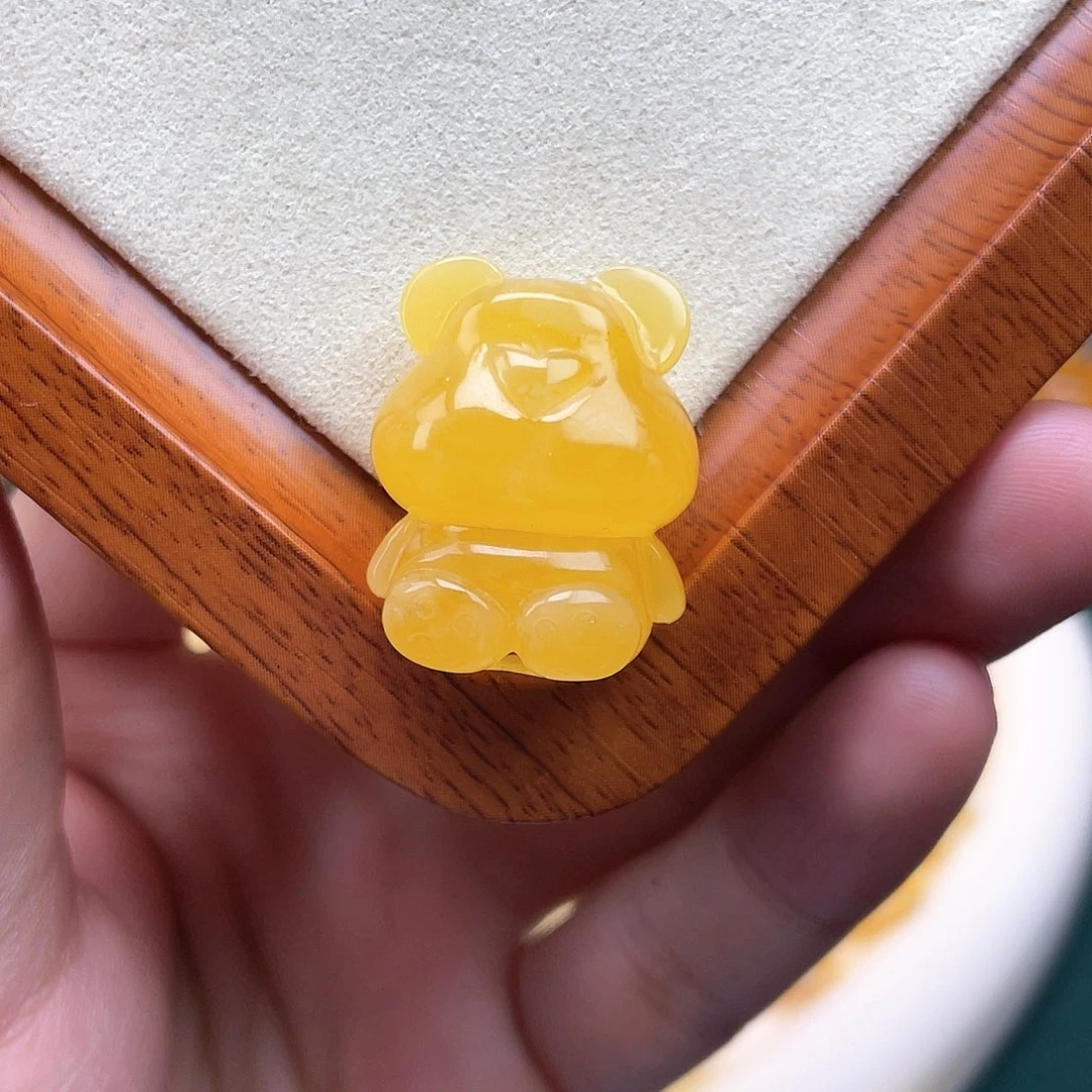 琥珀裸石未镶嵌蜜蜡