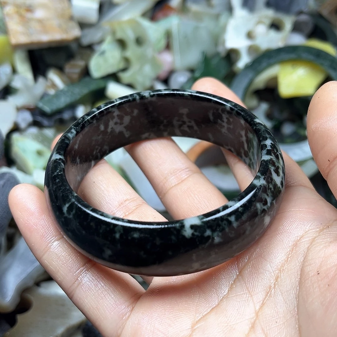 颈饰未镶嵌和田玉61