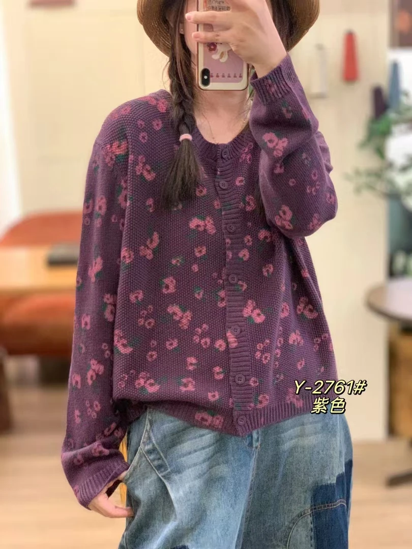 1#   2025年秋冬爆款圆领碎花宽松版网红薄款毛针织衫