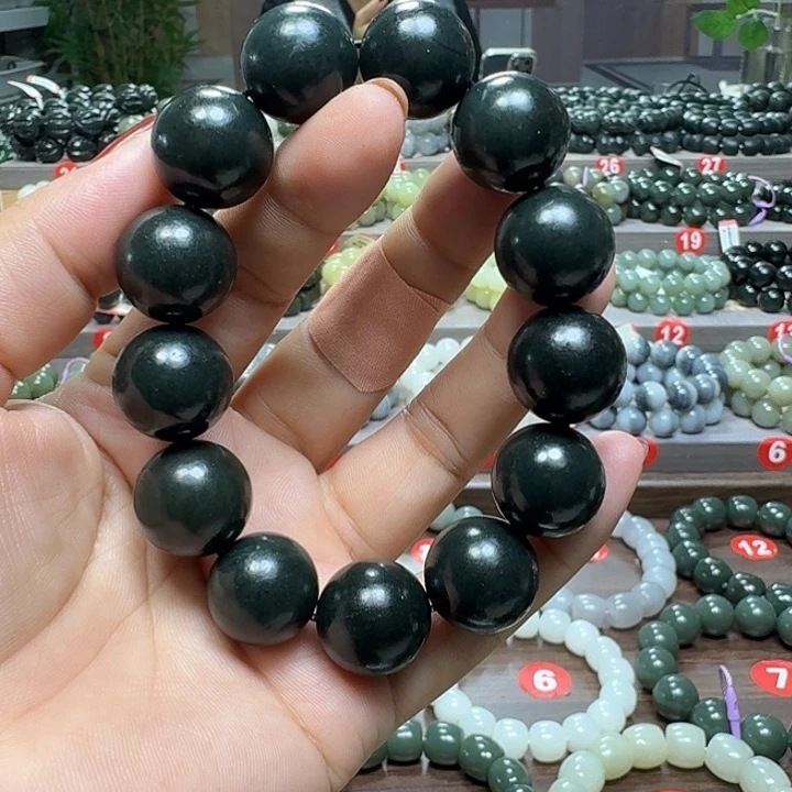 未镶嵌手链和田玉新疆黑青卡18