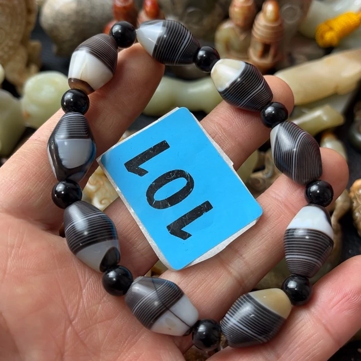 玛瑙/玉髓颈饰合金