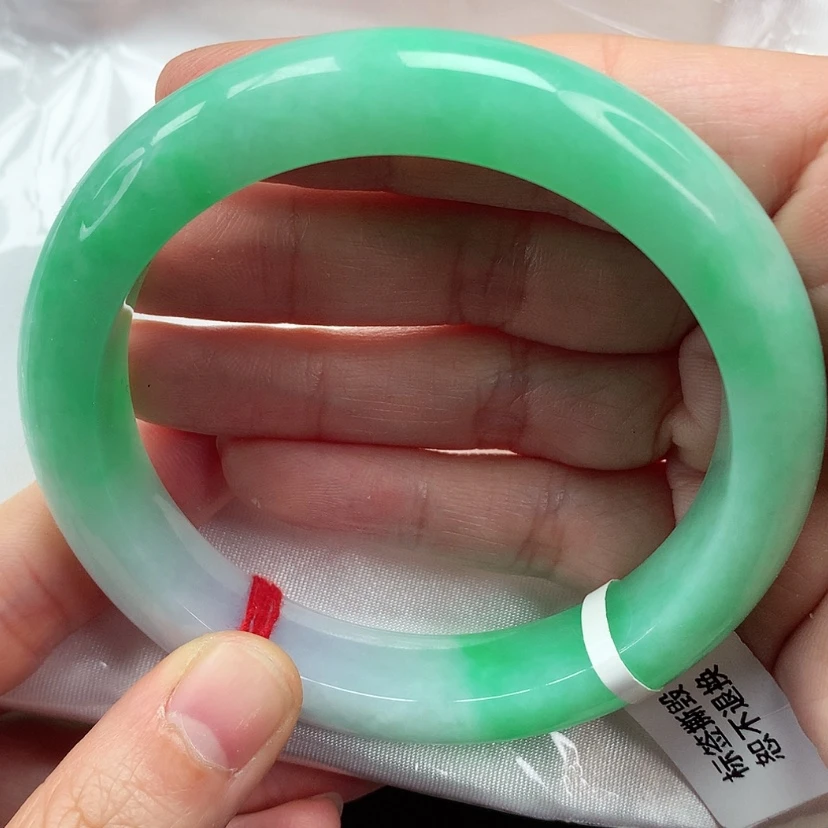 【闪购商品】未镶嵌手镯翡翠