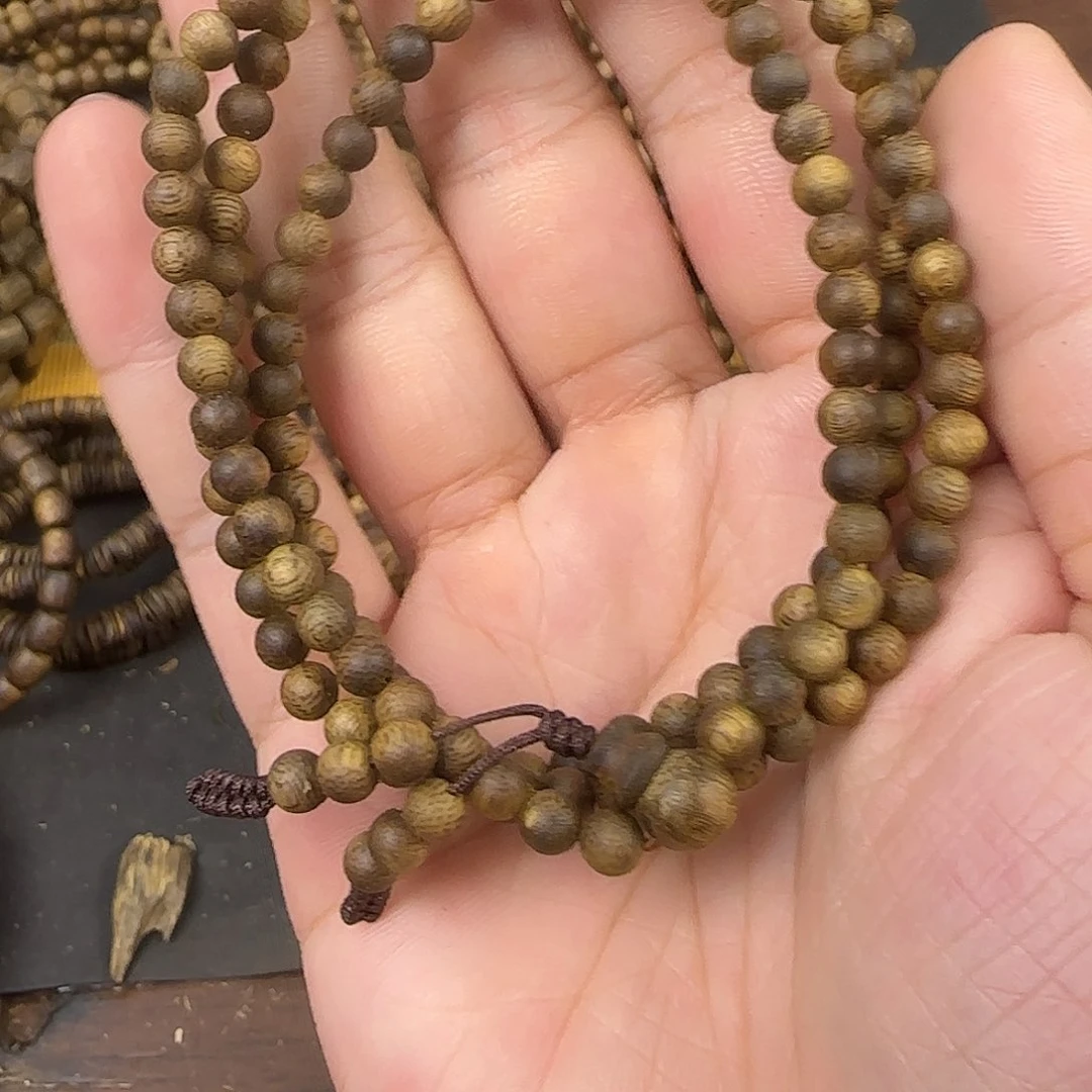 1***虎手串沉香多圈0.5圆珠