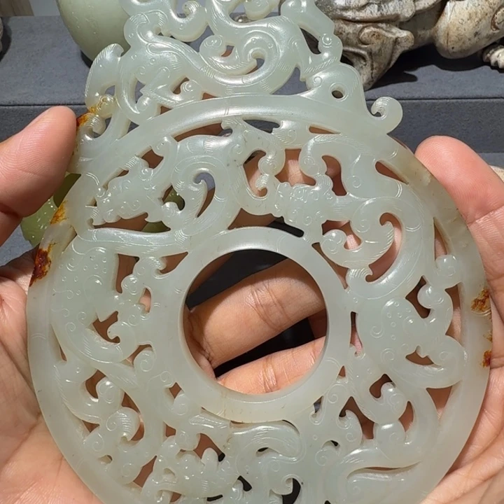 嘛***咯和田玉未镶嵌挂件