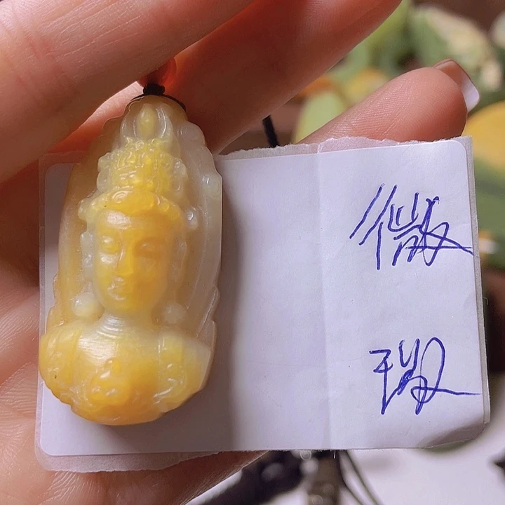 未镶嵌手串岫岩河磨玉（透闪石质玉）