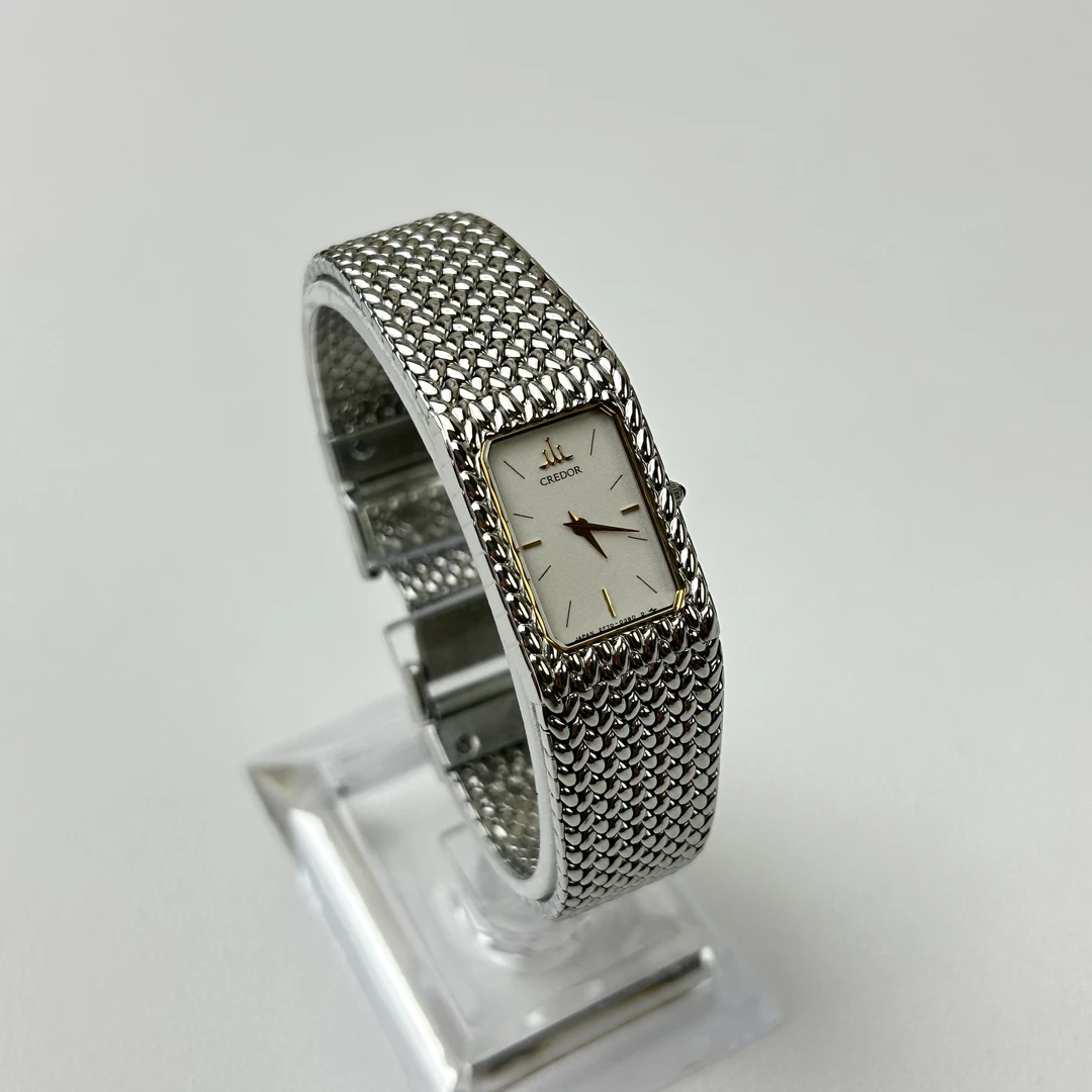 95新 Seiko/精工 贵朵C/D2716/石英腕表/表径16.5mm手腕14腕周