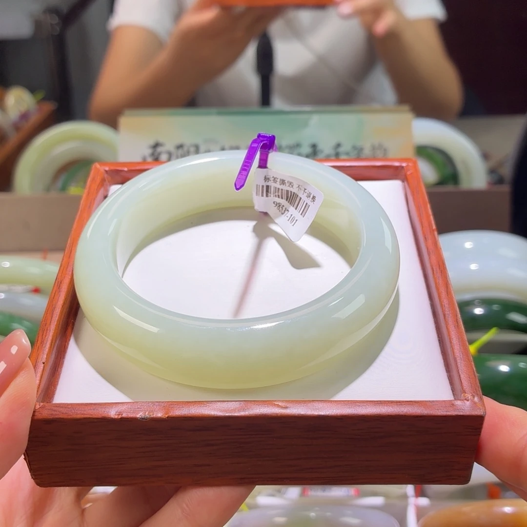 和田玉手镯未镶嵌9 60 61