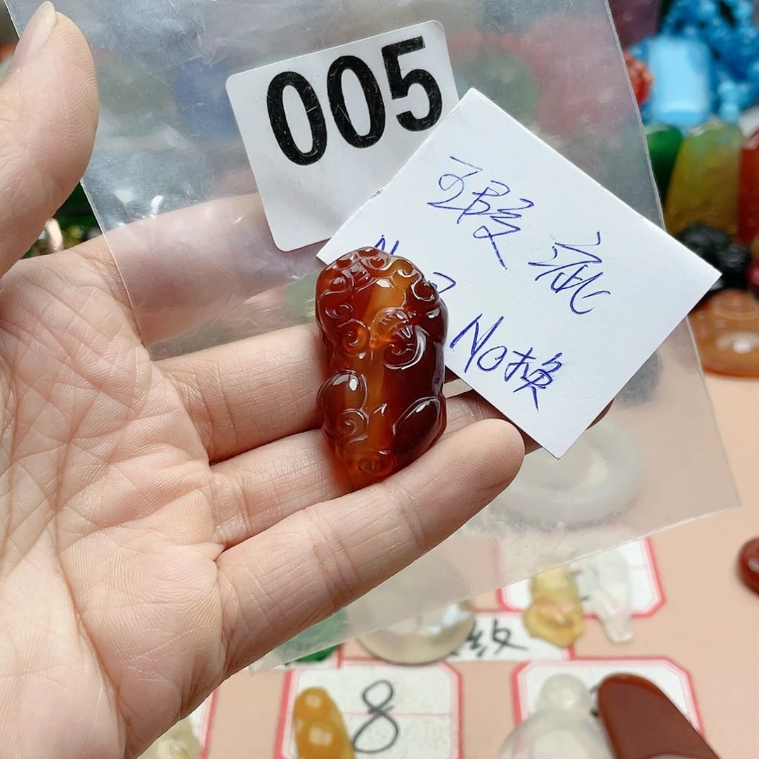 合金颈饰玛瑙/玉髓火*
