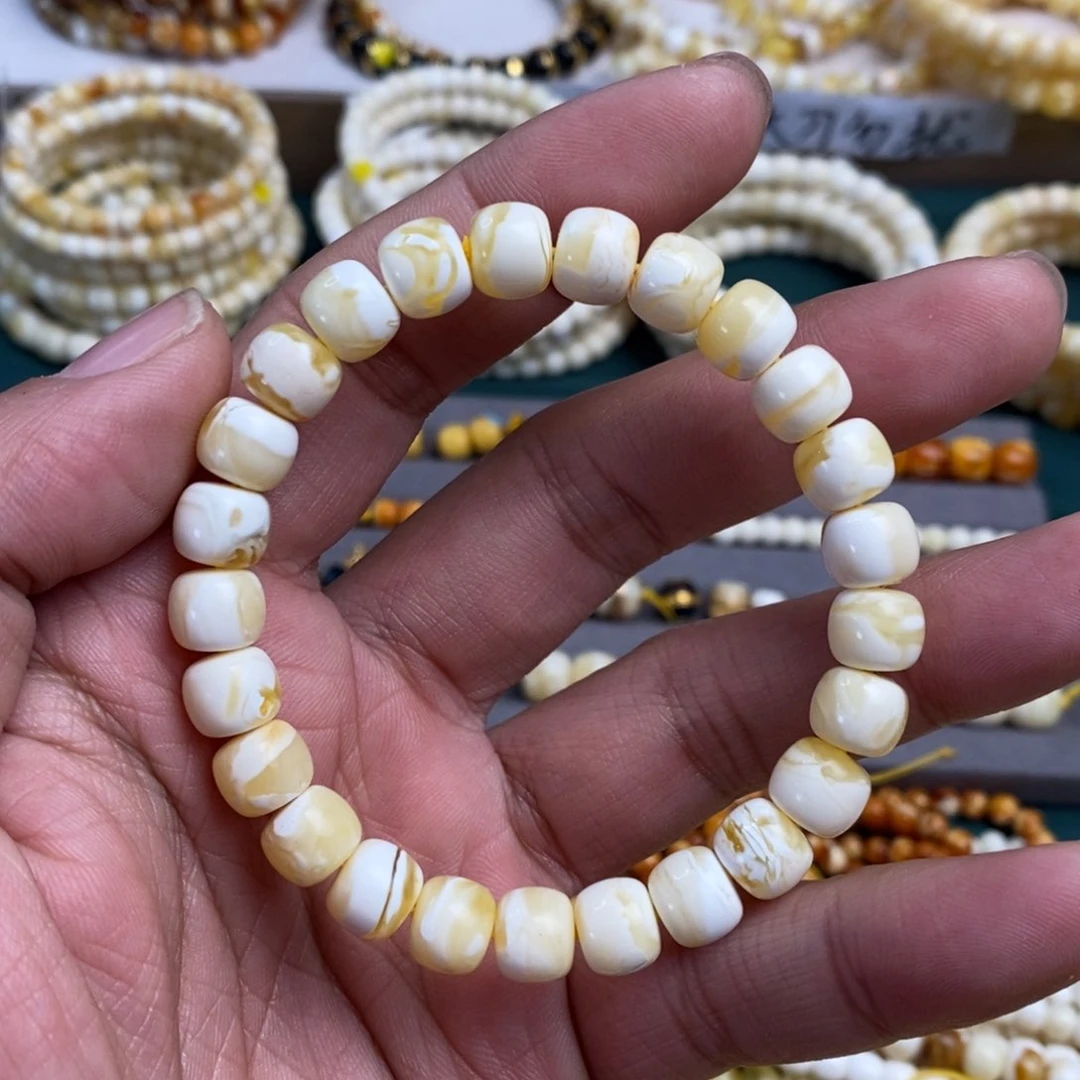 琥珀裸石未镶嵌9.0mm瓷白妖花