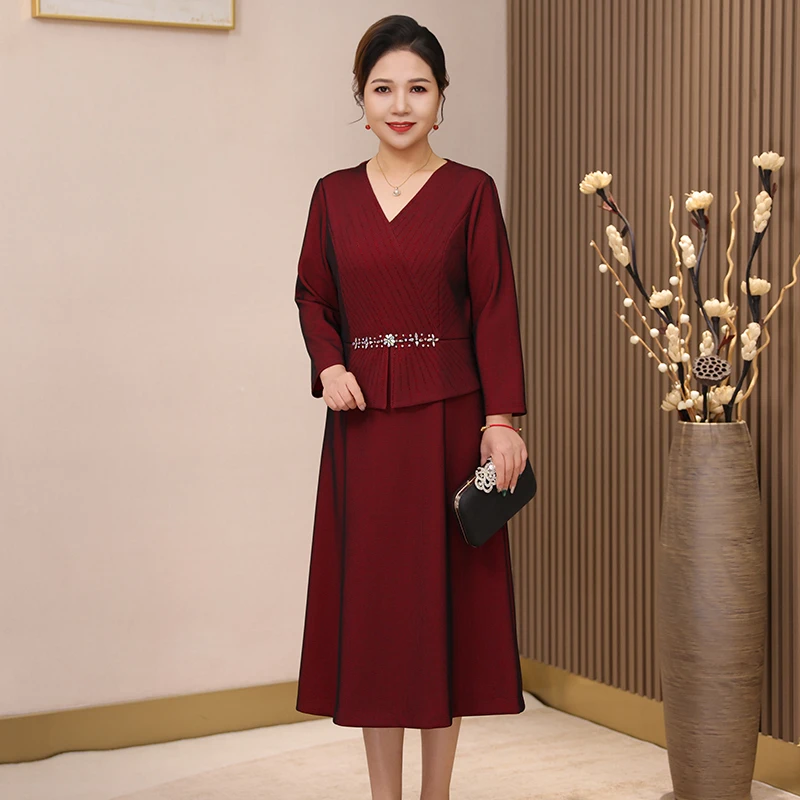喜妈妈婚宴礼服高端轻奢高级感10月份喜婆婆礼服洋气敬酒服连衣裙
