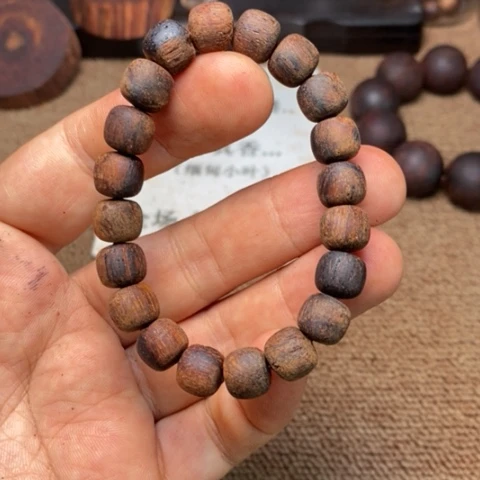 藤类A94降真香海南1.0老型瑕疵珠