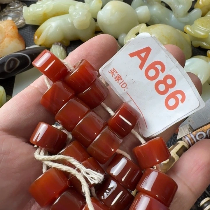 未镶嵌颈饰玛瑙/玉髓