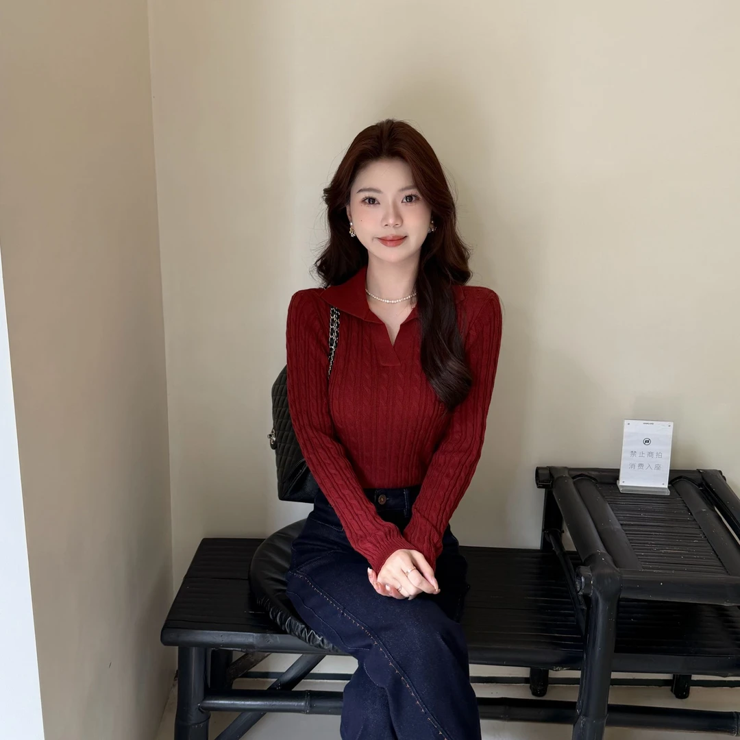 【玫瑰絮语】气质复古感红色Polo领麻花针织衫女显瘦长袖打底上衣冬