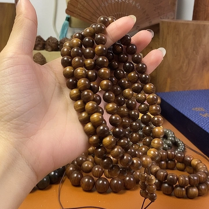 老山檀香黑肉沉水1.0/108颗