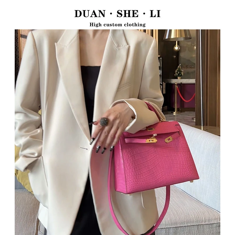 2025雾面22凯丽秋冬新款真皮女包稀有皮鳄鱼皮轻奢百搭黑色包包