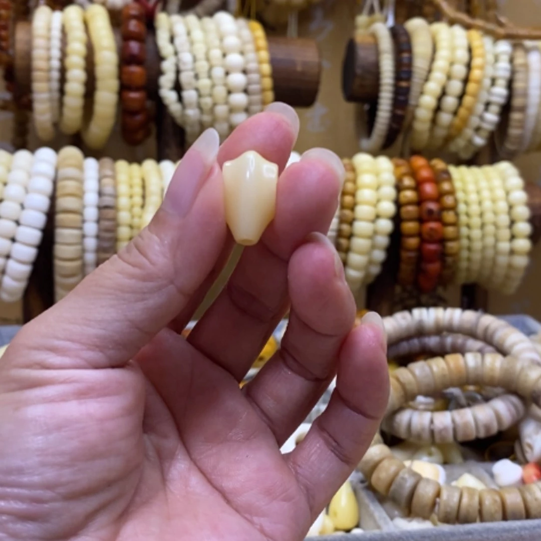 【闪购商品】手串/手链驼骨阿*直径12左右