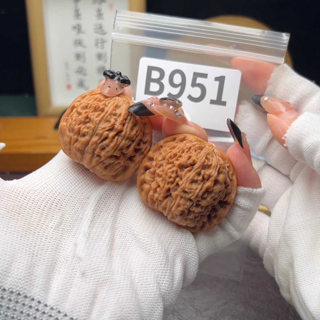 文玩核桃把件40莲花b951