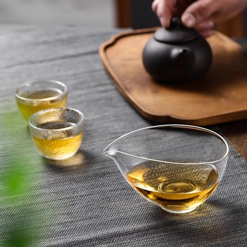 耐热玻璃透明家用公道杯扁舟公道杯手抓公道杯匀杯茶壶泡茶专用