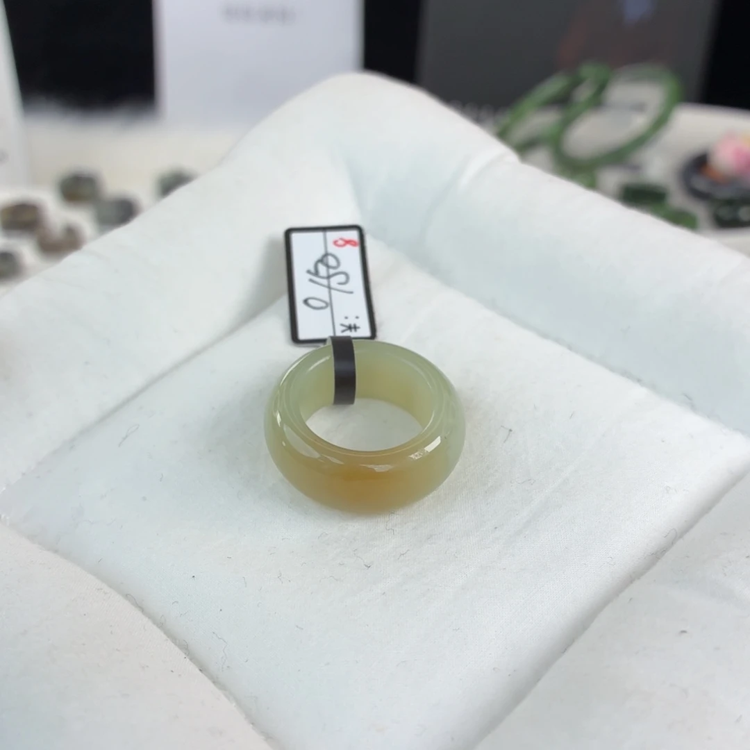 和田玉未镶嵌戒指Q57一口糖轮胎17.3不退换