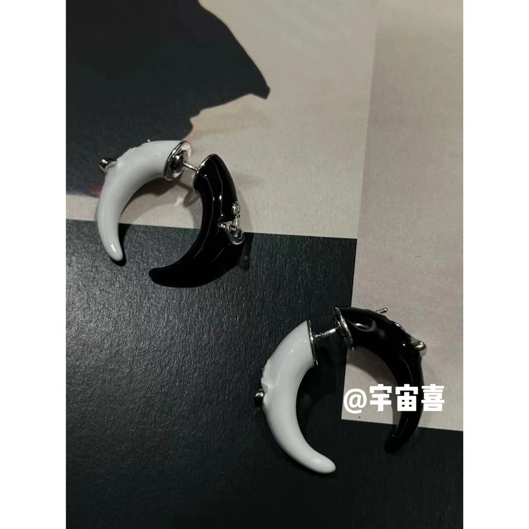 铜合金珐琅耳饰  F3-107【黑白鸳鸯牛角星球珐琅前后耳钉】