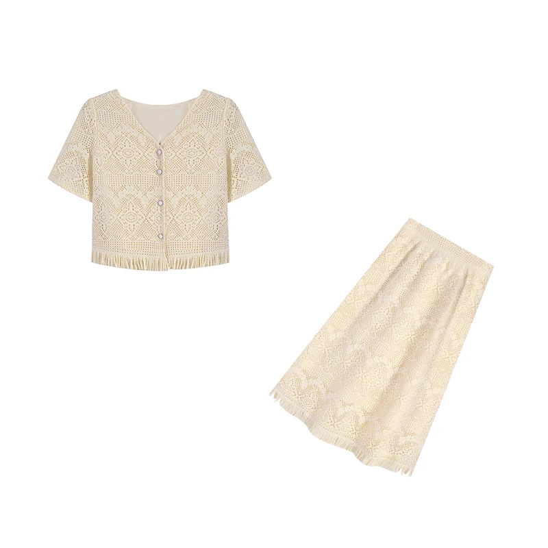 周周-女生穿搭夏气质杏色镂空上衣气质长半裙两件套ZL92825套装