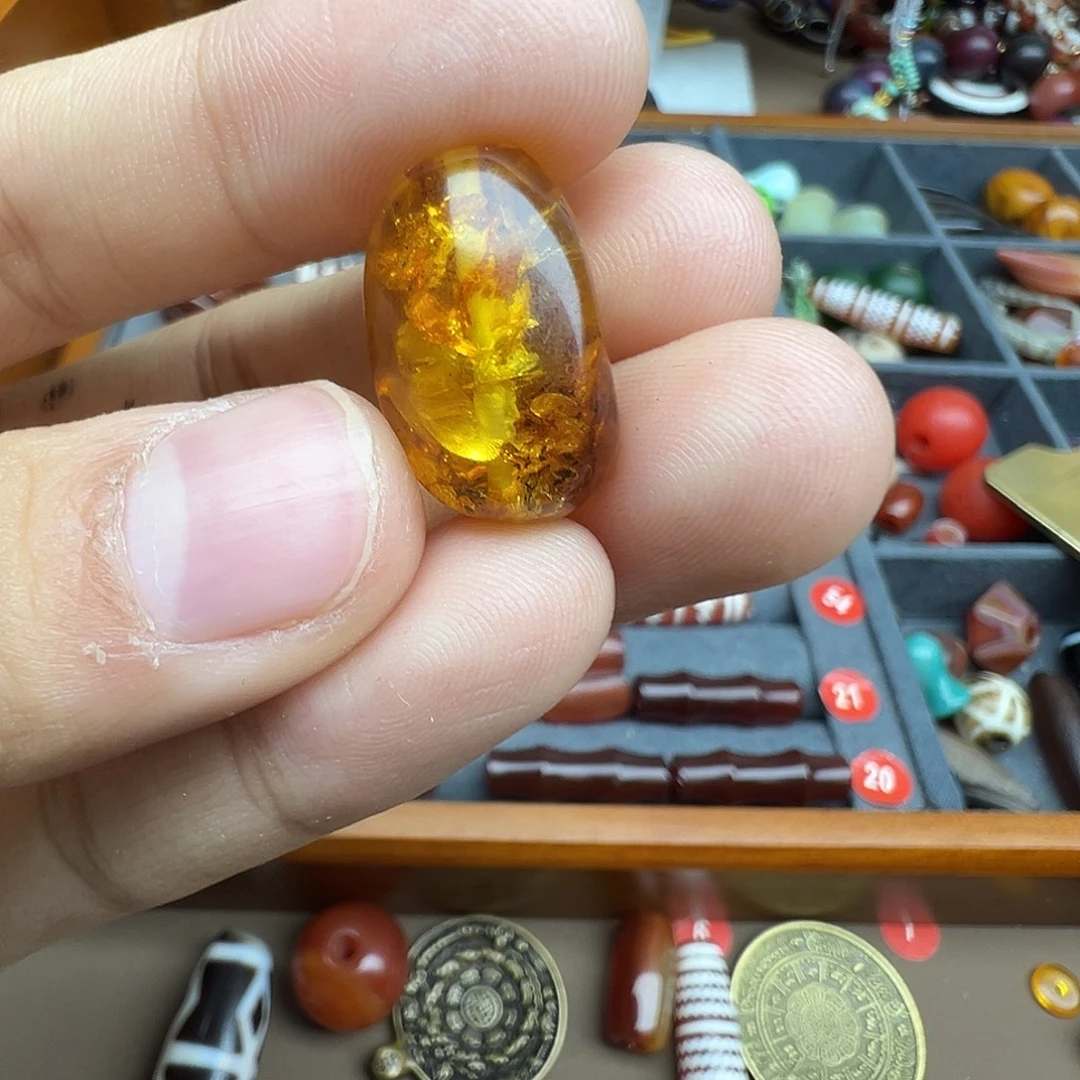 辉***子玛瑙/玉髓未镶嵌珠宝半成品