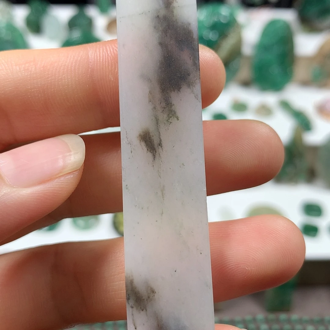 未镶嵌独山玉颈饰卍****卍