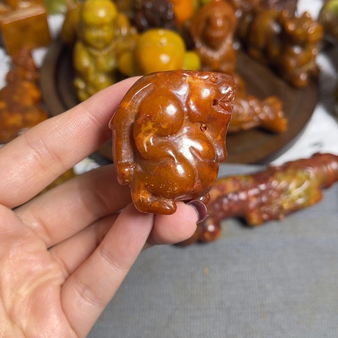 蛇纹石玉合金颈饰