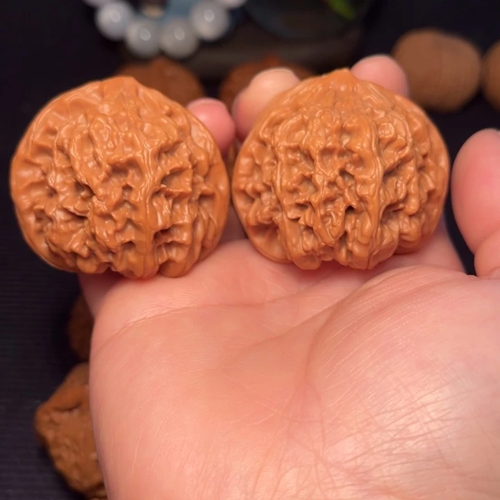 把件文玩核桃野牛45