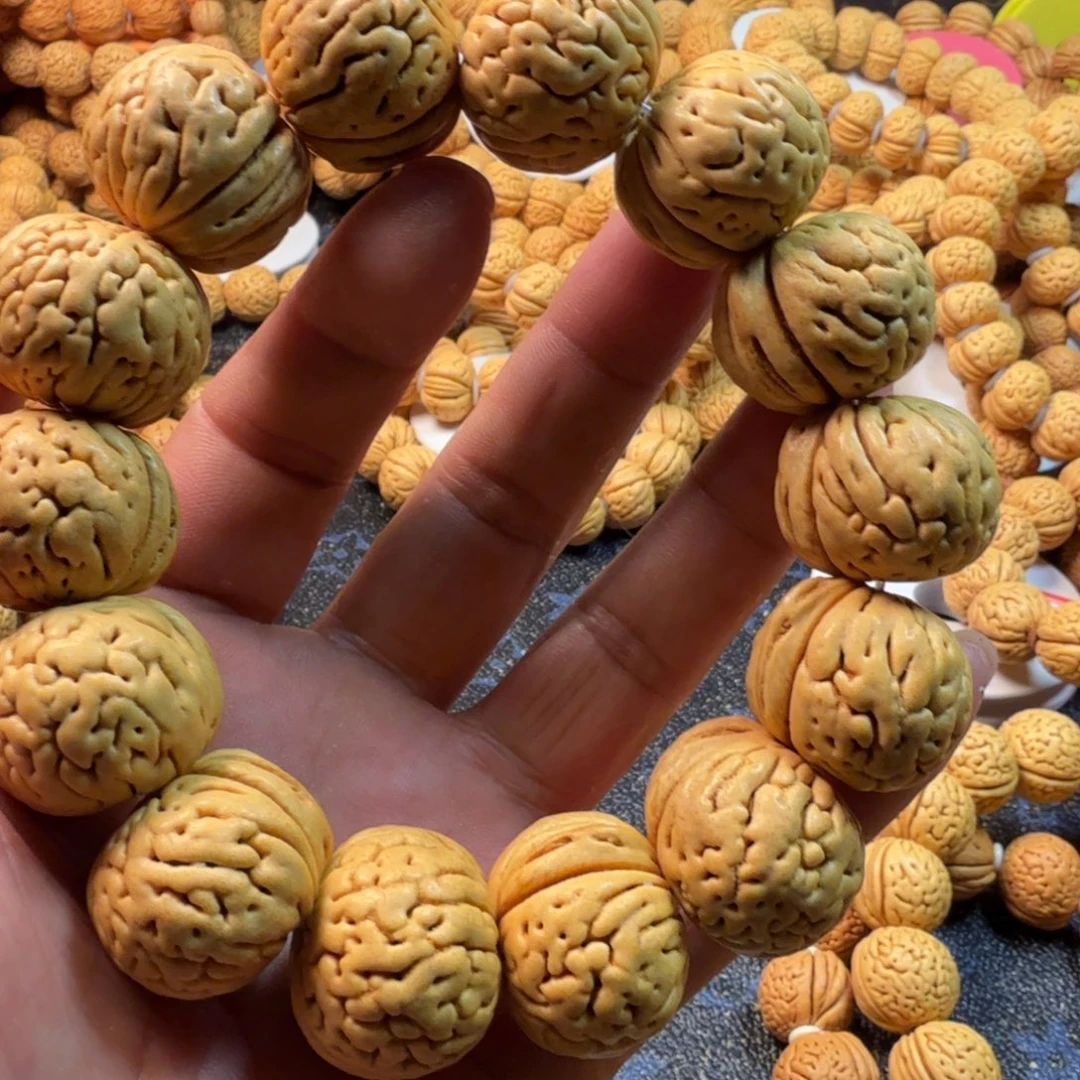 2***2桃核吊坠野生肌肉