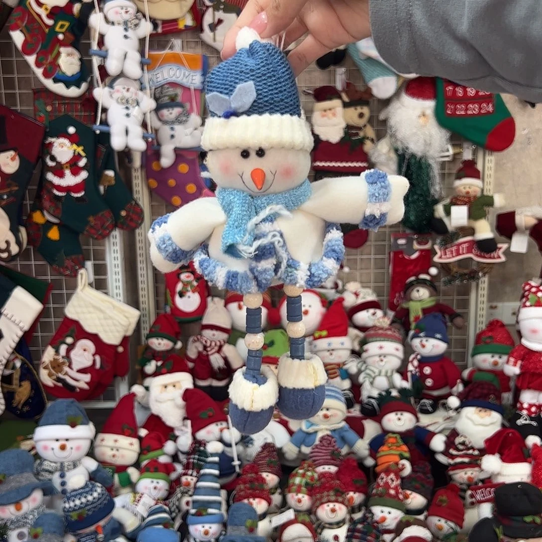 毛绒有黄色胶印的雪人挂件慎拍