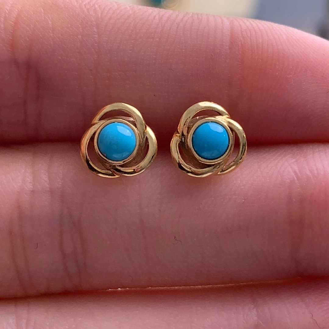 未镶嵌绿松石耳钉