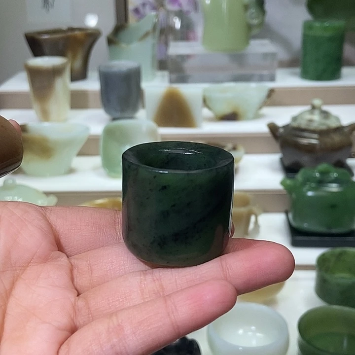 和田玉未镶嵌挂件碧玉扳指