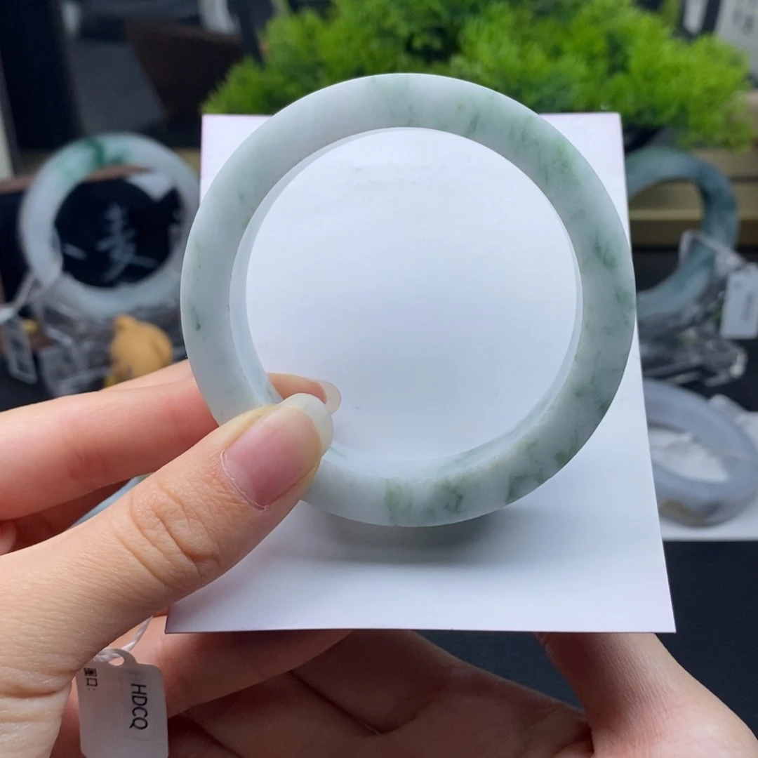 未镶嵌手镯定制翡翠青提花正圈