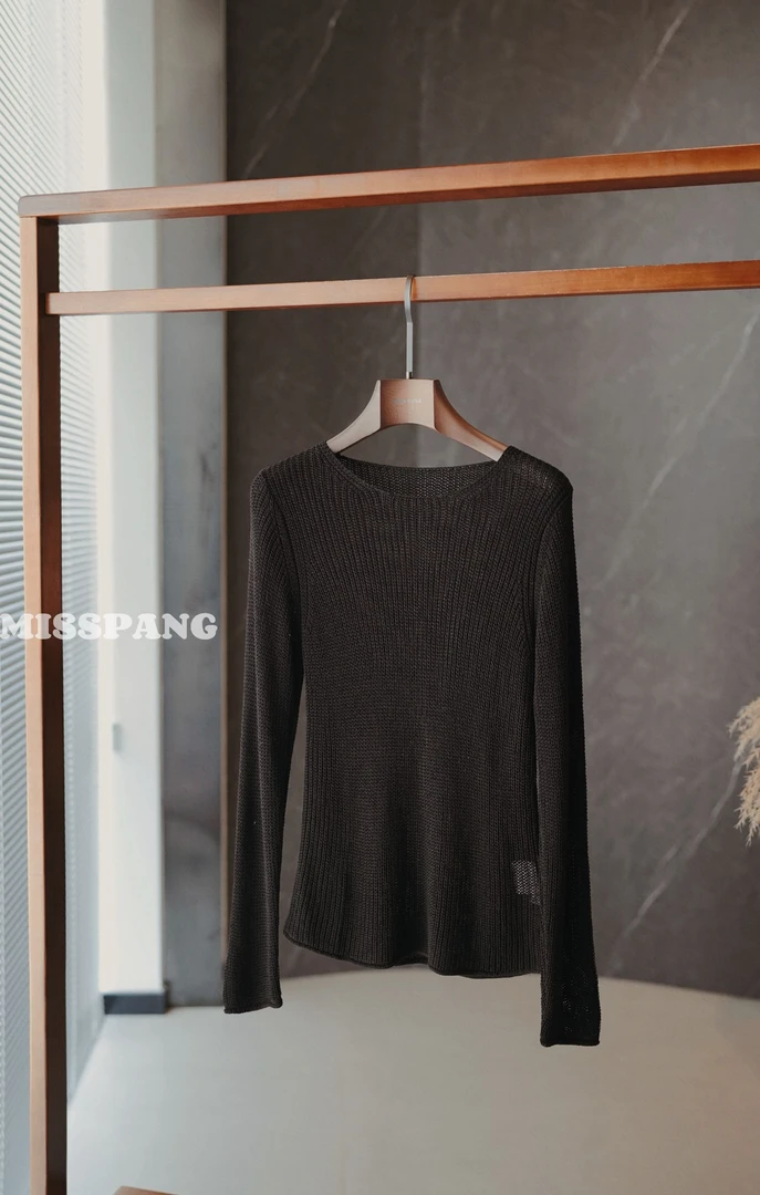 气质百搭黑色镂空针织