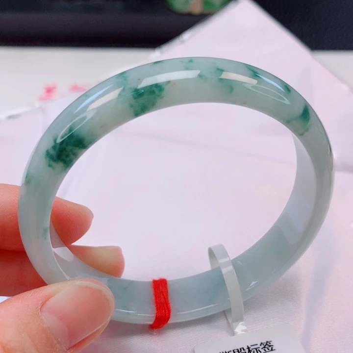 翡翠未镶嵌手镯58圈口孤品捡漏