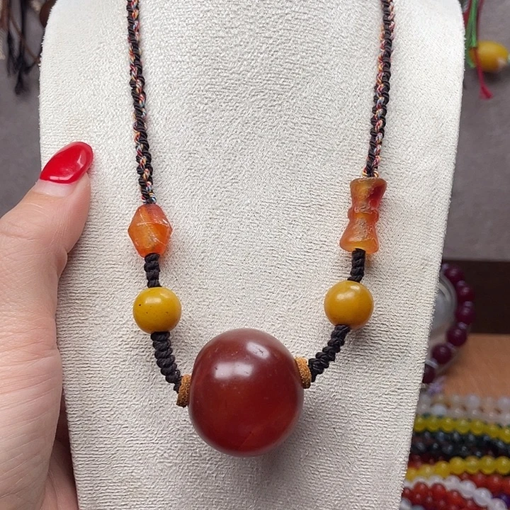 玛瑙/玉髓未镶嵌颈饰