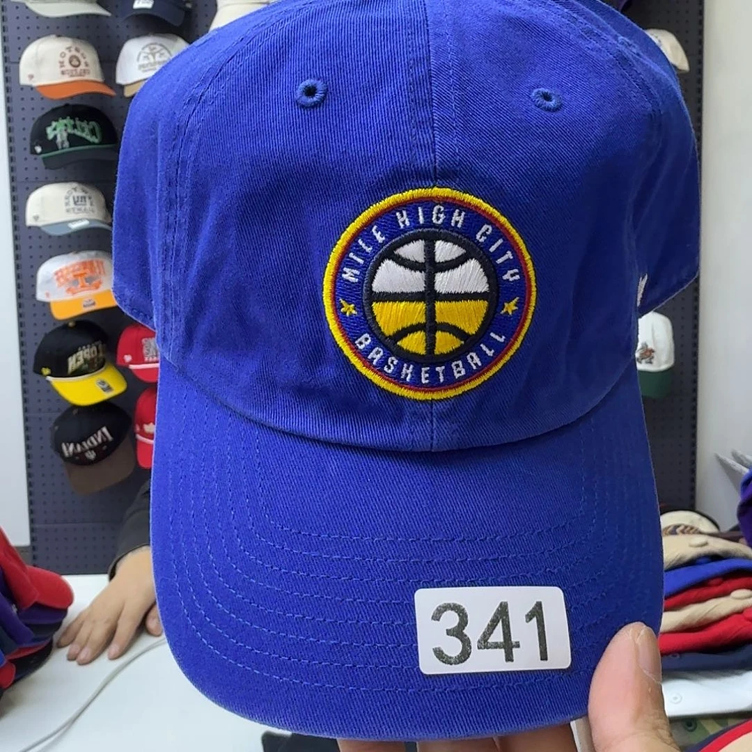 341 69.9蓝色帽子