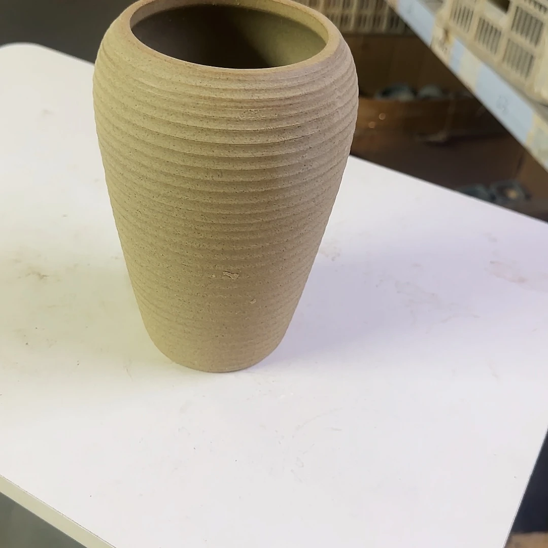 -福利局库存尾单·有孔花盆当天满9元发