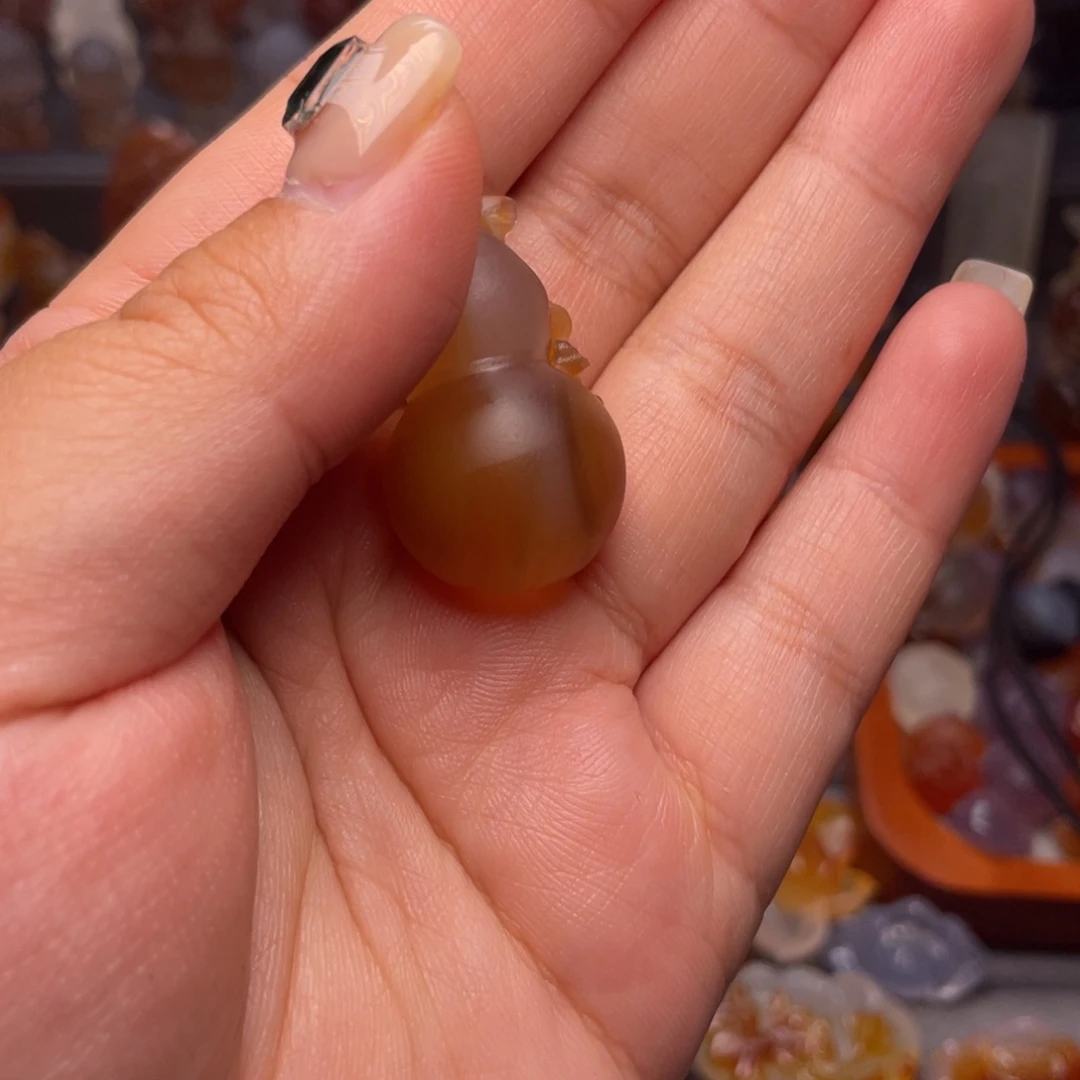 玛瑙/玉髓颈饰未镶嵌寂***斗