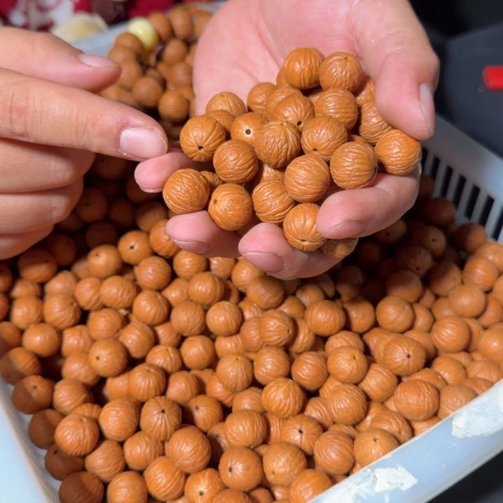 把件文玩核桃638号猴头凤羽散籽30粒