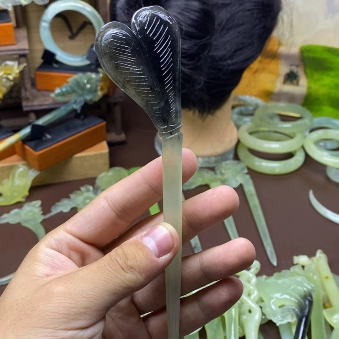 蛇纹石玉未镶嵌发饰