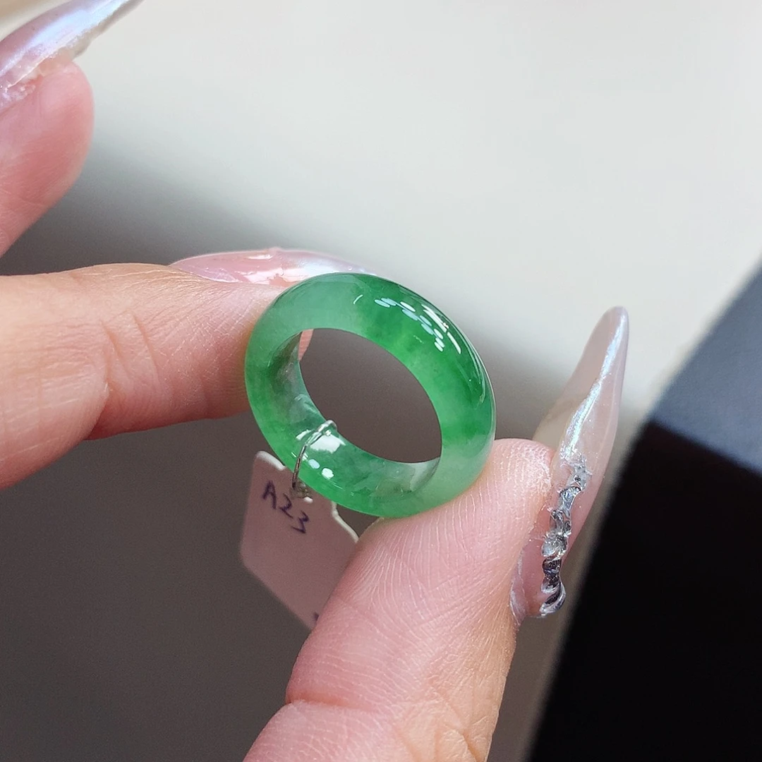 翡翠戒指未镶嵌9号