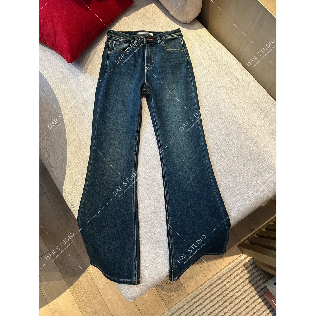 DAR STUDIO 【线条视觉】2024冬季新款加绒喇叭显瘦牛仔裤 19309