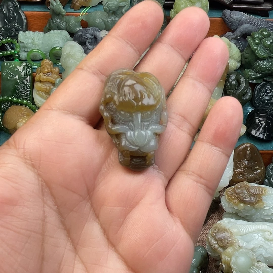 和田玉未镶嵌吊坠(不含链)